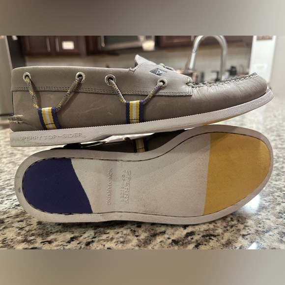 Sperry Top Sider Boat Shoes - Picture 8 of 9